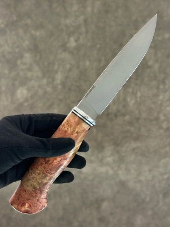Нож "Орикс", 110Х18М-ШД, стаб. кап клена, галтовка, черные ножны