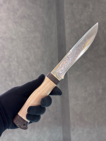 Нож "Горностай", 95Х18, орех, текстолит, стандартсная гравировка